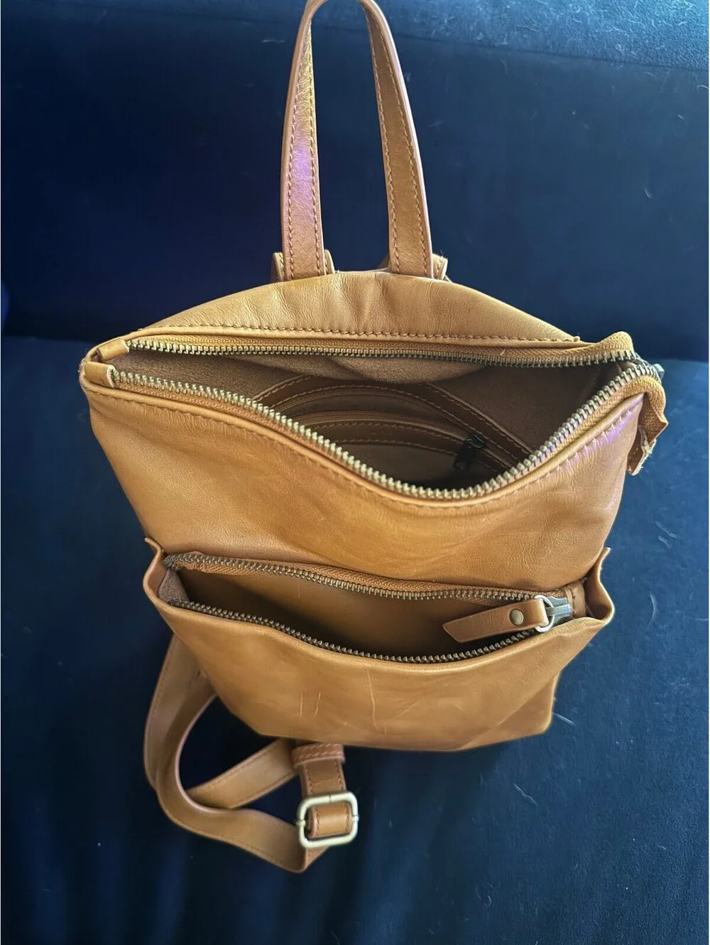 Andar tan leather